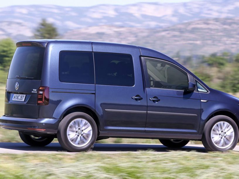 Volkswagen Caddy listino prezzi 2021, dimensioni e consumi
